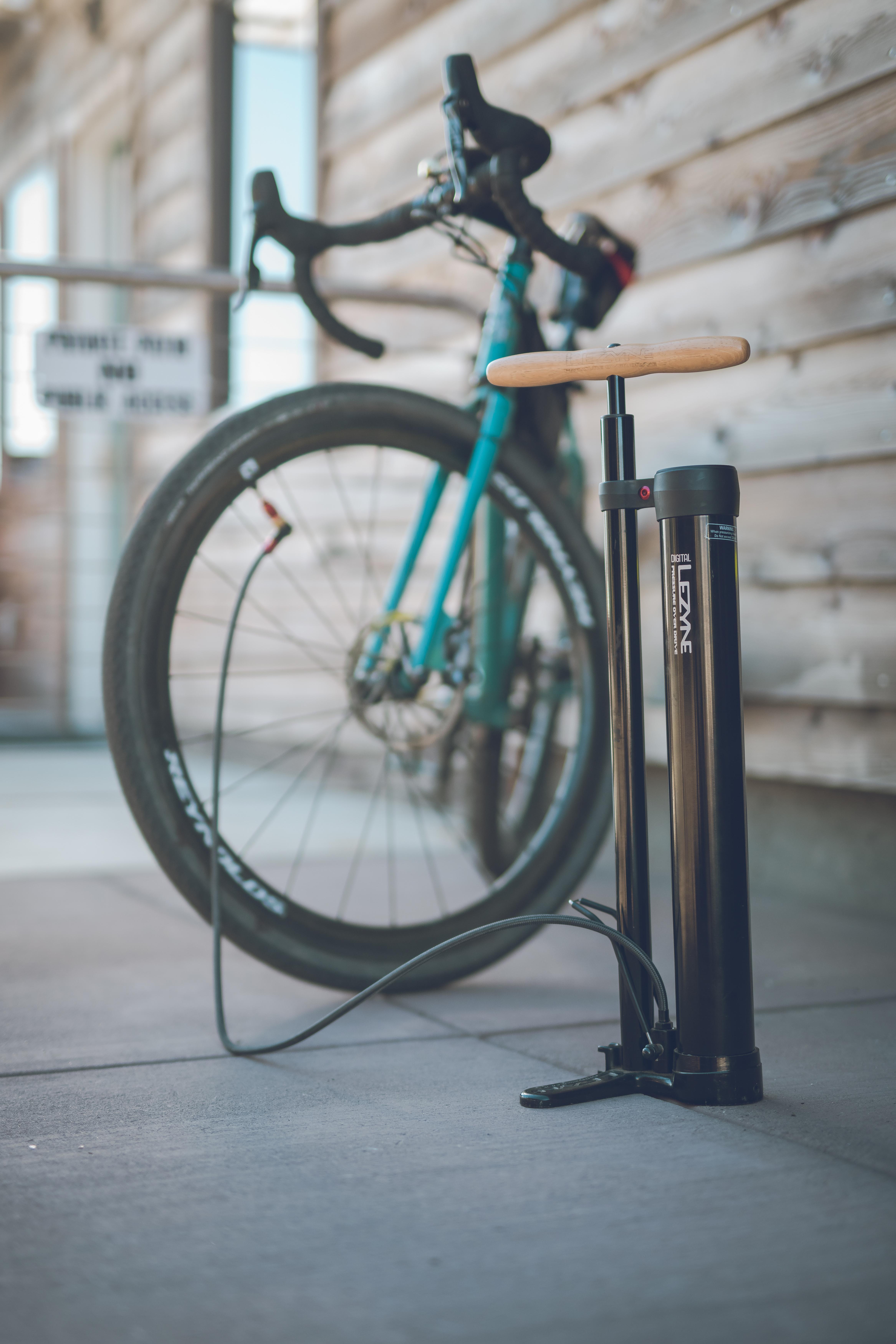 Lezyne Digital Pressure Over Drive Tubeless Track Pump Black