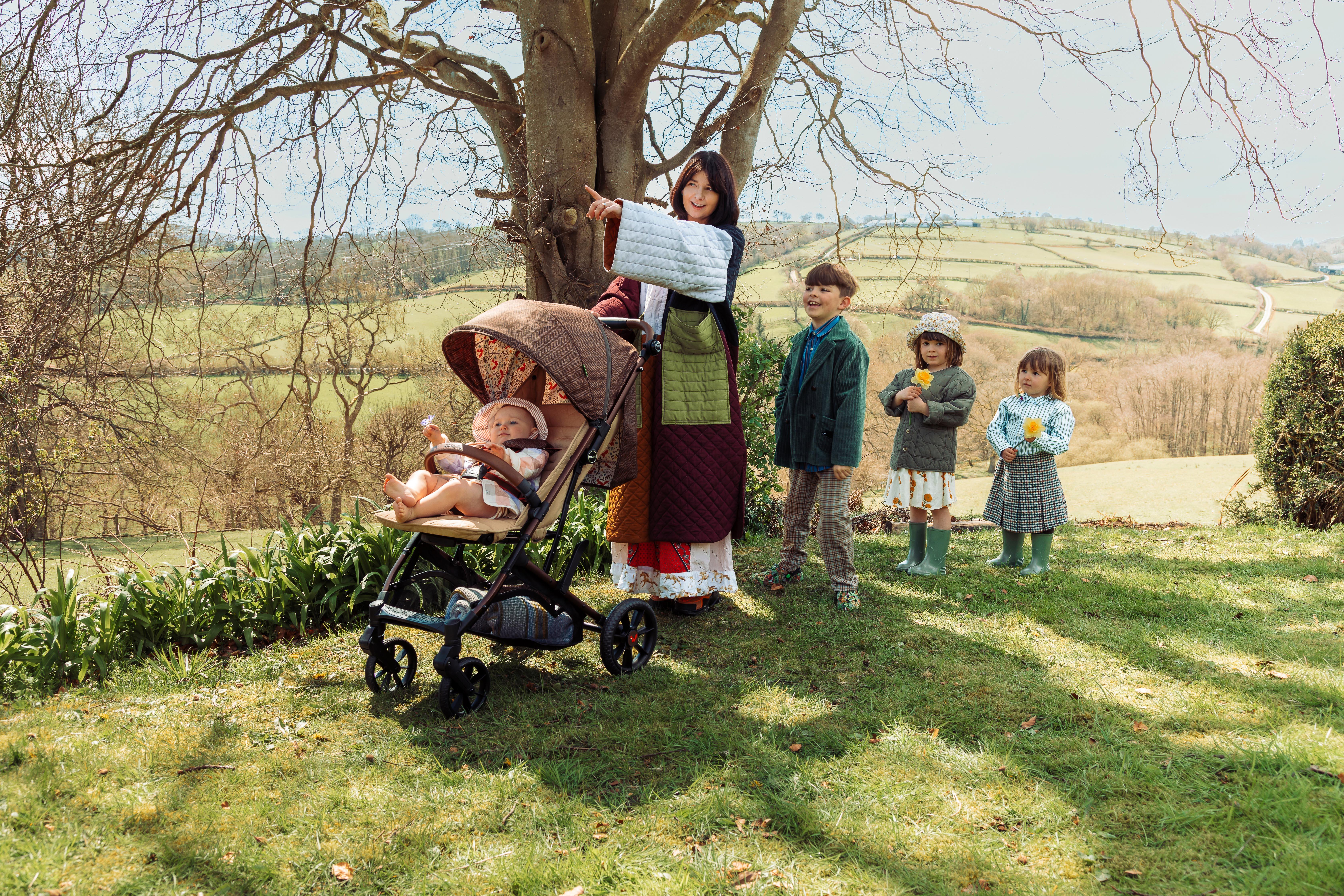 Woosh 4 Stroller Light Hearted