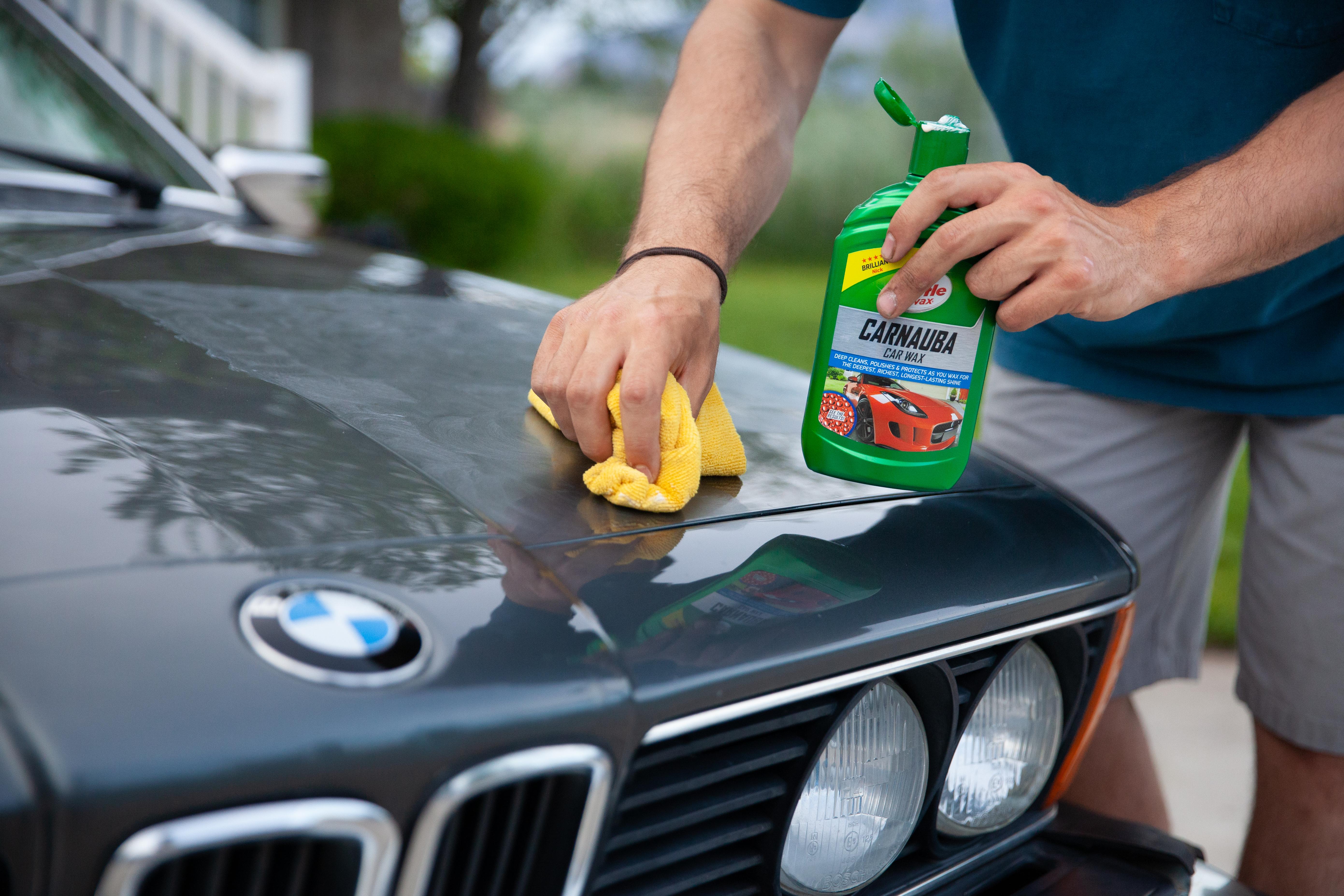 Turtle Wax Carnuaba Liquid Car Wax 500ML