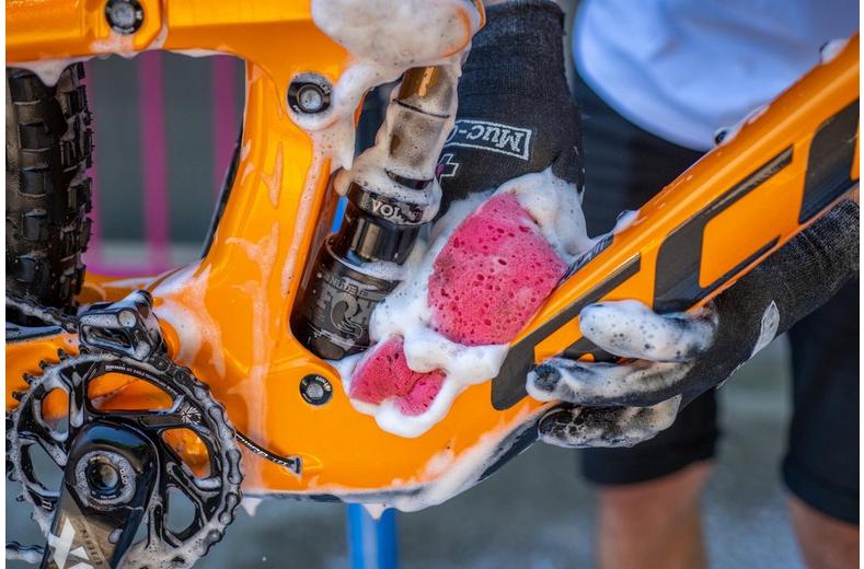 Muc-Off Ulitmate Bike Cleaning Kit Muc-Off Ulitmate Bike Cleaning Kit