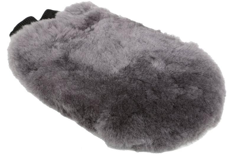 Halfords Sheepskin & Mesh Polish Mitt Halfords Sheepskin & Mesh Polish Mitt