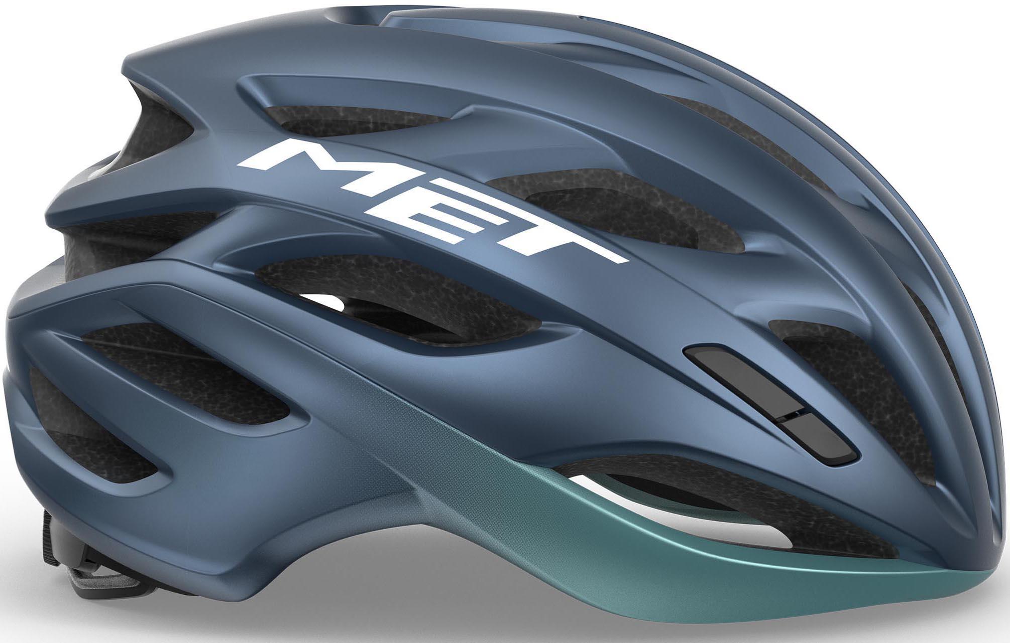 MET Estro MIPS Helmet