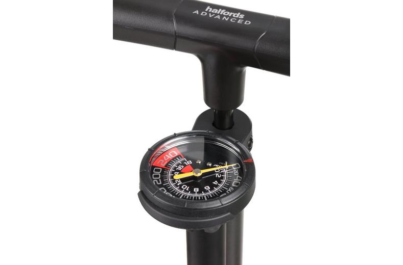 Halfords Advanced Tubeless Track Pump Halfords Advanced Tubeless Track Pump