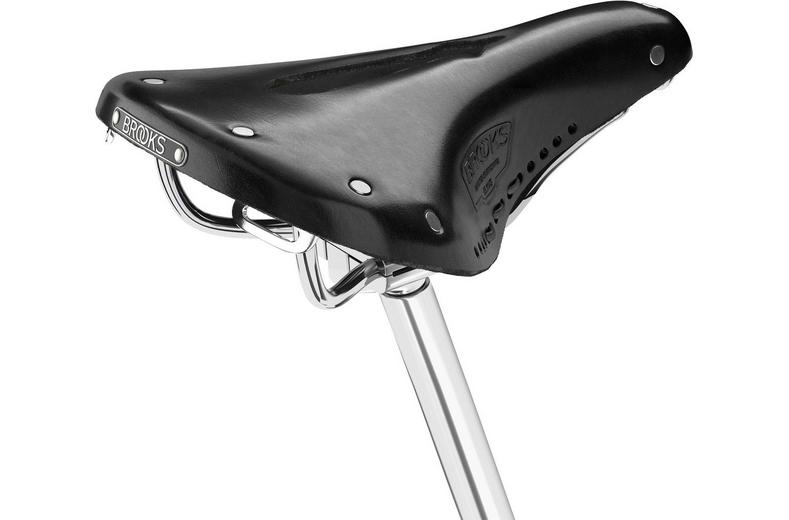 Brooks B17 Carved Short Saddle, Brown Brooks B17 Carved Short Saddle, Brown