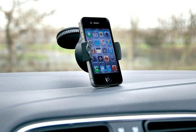 Halfords Universal Mobile Phone Holder