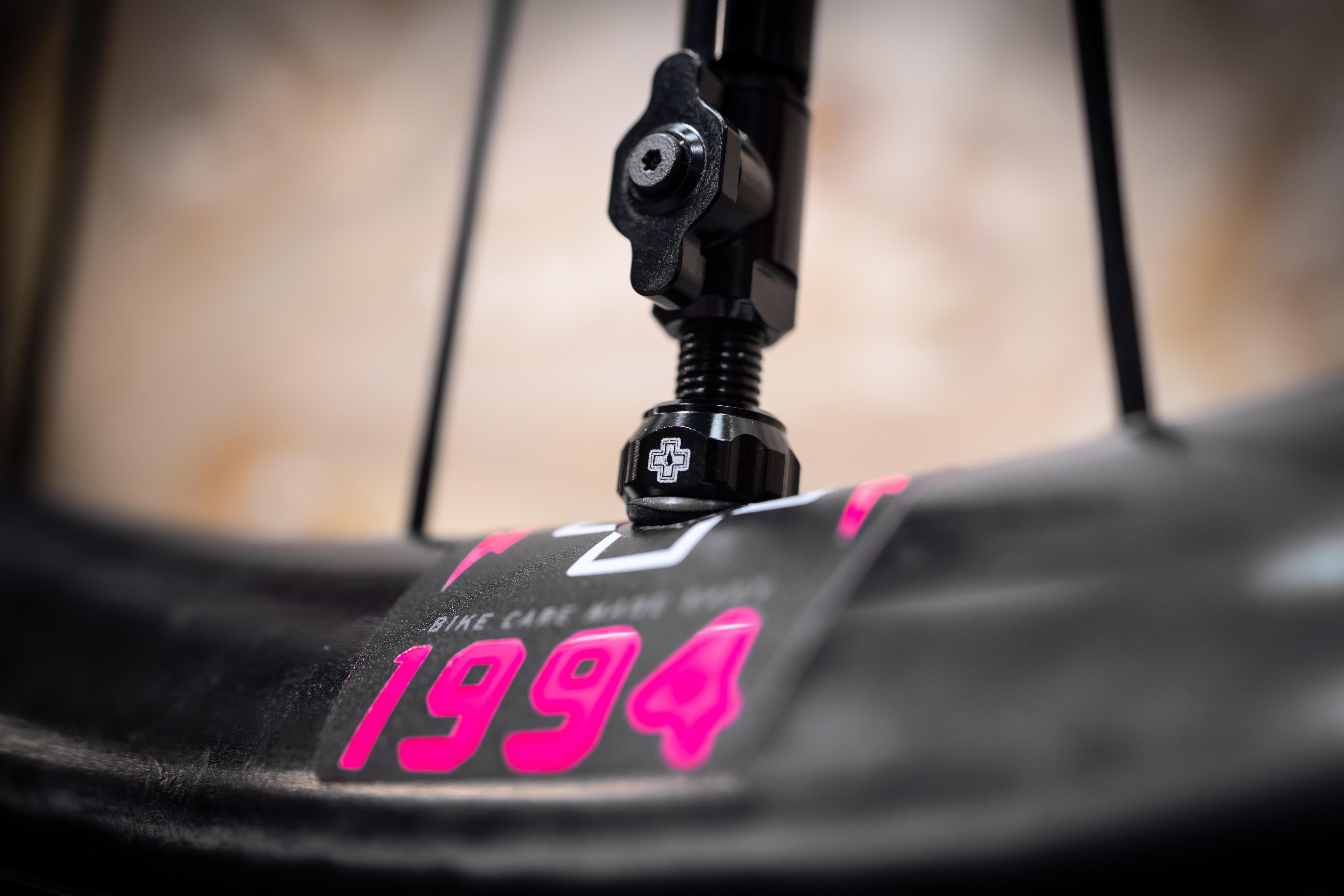 Muc-Off Big Bore Hybrid Tubeless Valves