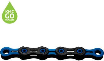 Halfords KMC Kmc Dlc11 Waxed 11 Speed Chain, 118L, Black/Blue | Extra 8% off for BC Members