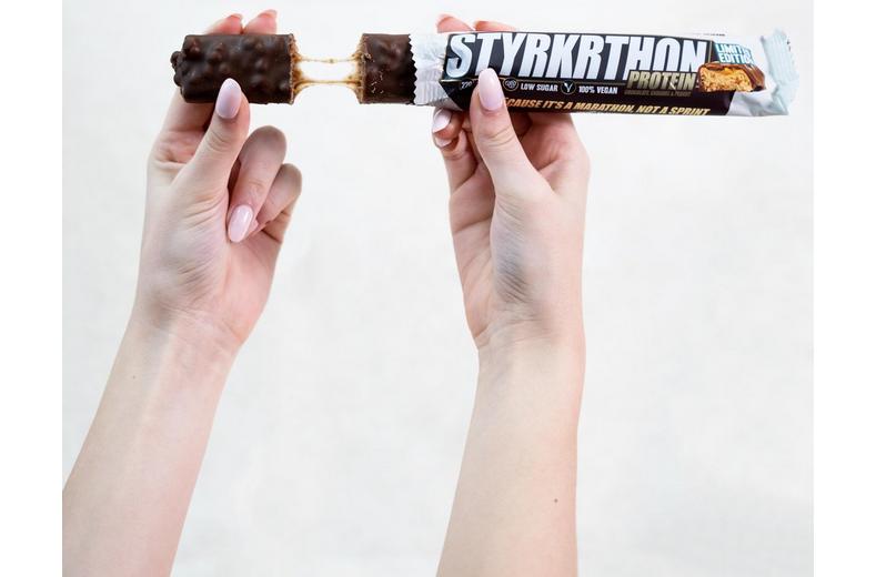 STYRKR Styrkrthon Caramel, Peanuts and Chocolate - Box of 12 STYRKR Styrkrthon Caramel, Peanuts and Chocolate - Box of 12