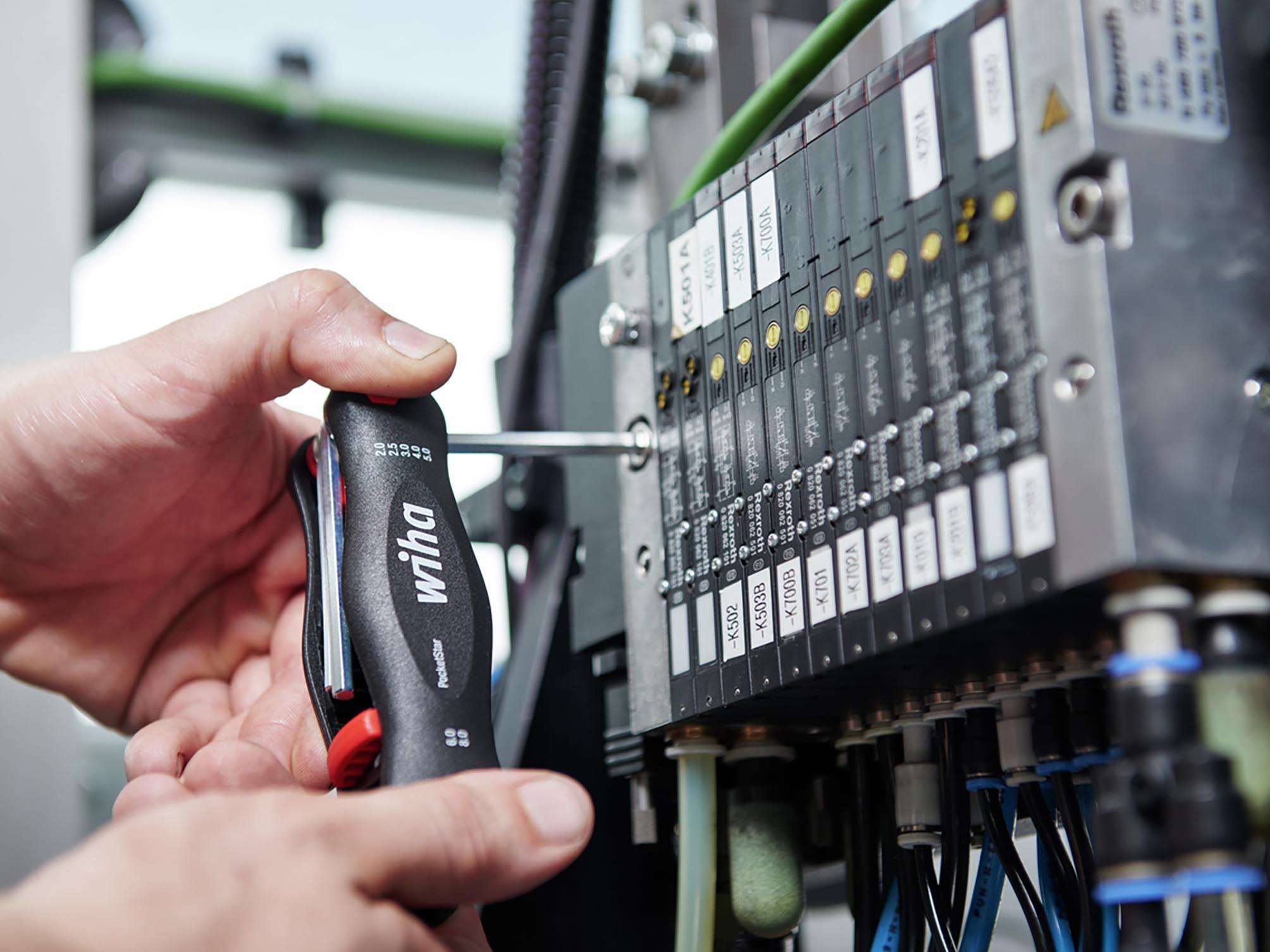 Wiha Multitool PocketStar, Hex, 7pc SB