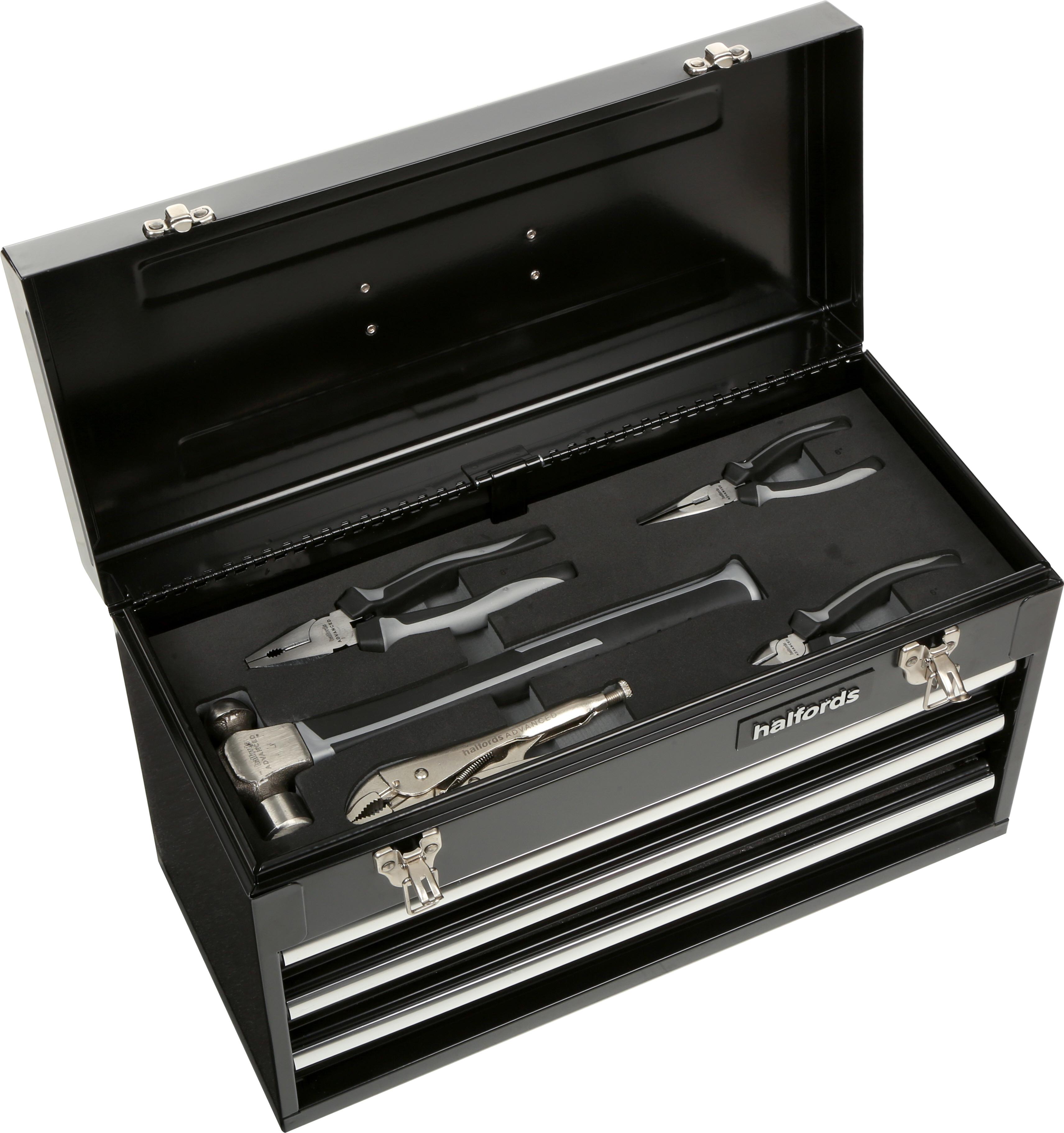 Halfords Advanced 121 Piece Mobile Car Maintenance Tool Kit