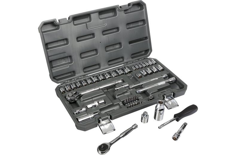 Halfords 50 Piece 1/4" & 3/8" Drive Metric Socket Set Halfords 50 Piece 1/4" & 3/8" Drive Metric Socket Set