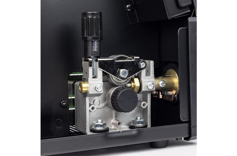 SIP WELDMATE® PRO 200A MIG/ARC/TIG Synergic Welder SIP WELDMATE® PRO 200A MIG/ARC/TIG Synergic Welder