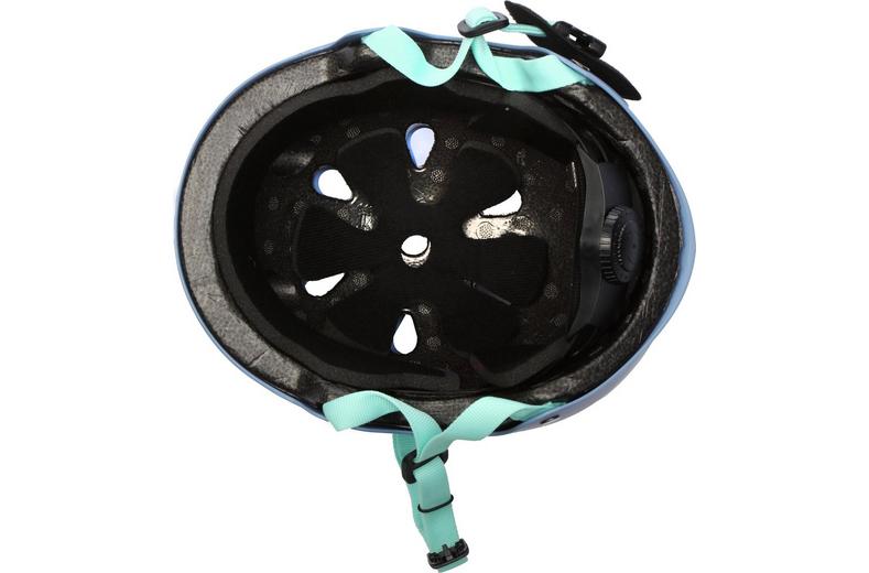 Halfords Blue Two Tone Kids Skate Helmet, 48-54cm Halfords Blue Two Tone Kids Skate Helmet, 48-54cm