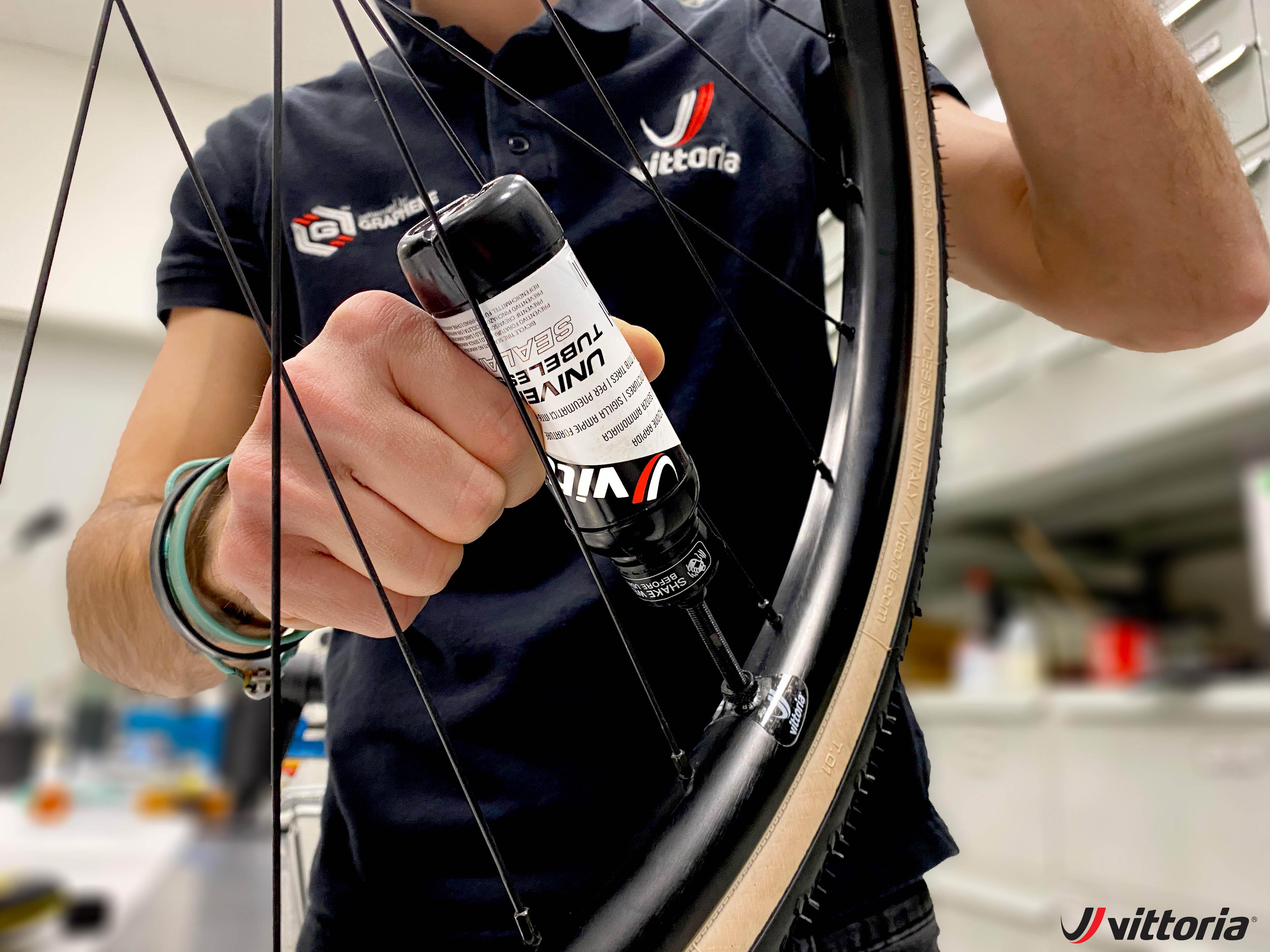 Vittoria Corsa N.EXT TLR Tyre & Sealant Bundle