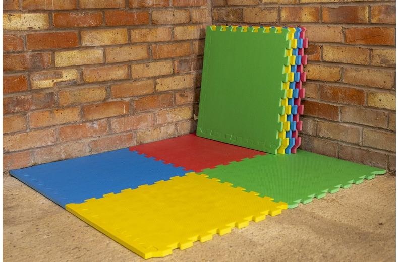 Halfords 8pc Coloured Floor Mat Set - 100cm x 200cm Halfords 8pc Coloured Floor Mat Set - 100cm x 200cm