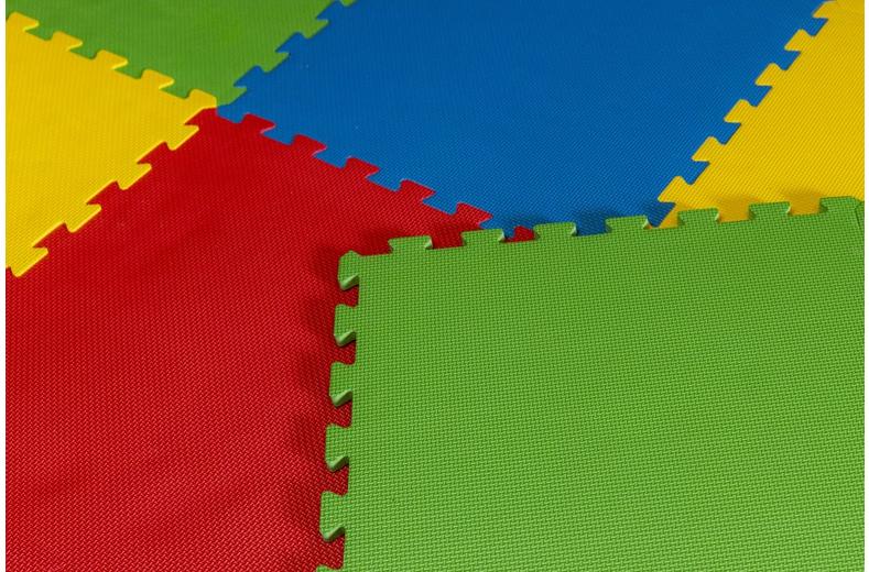 Halfords 8pc Coloured Floor Mat Set - 100cm x 200cm Halfords 8pc Coloured Floor Mat Set - 100cm x 200cm