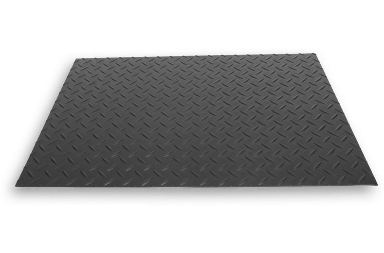 Halfords Essentials Single Rubber Mat - Large Halfords Essentials Single Rubber Mat - Large