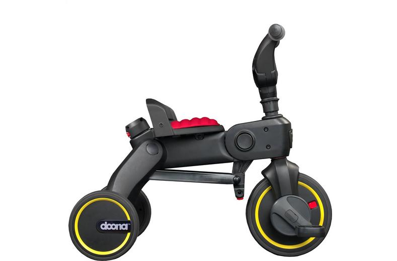 Doona Liki Foldable Trike S1 - Red Doona Liki Foldable Trike S1 - Red