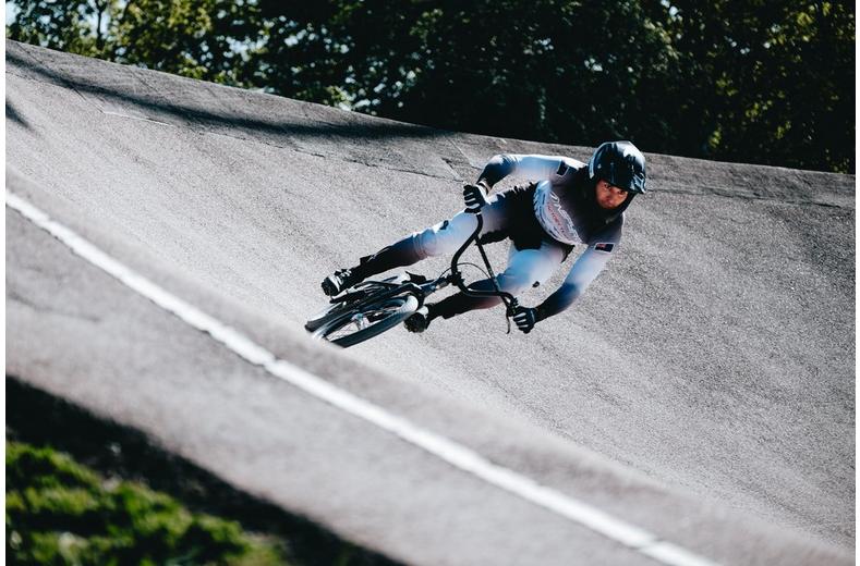 Schwalbe SX-R BMX Tyre, 20x1 1/8" Schwalbe SX-R BMX Tyre, 20x1 1/8"