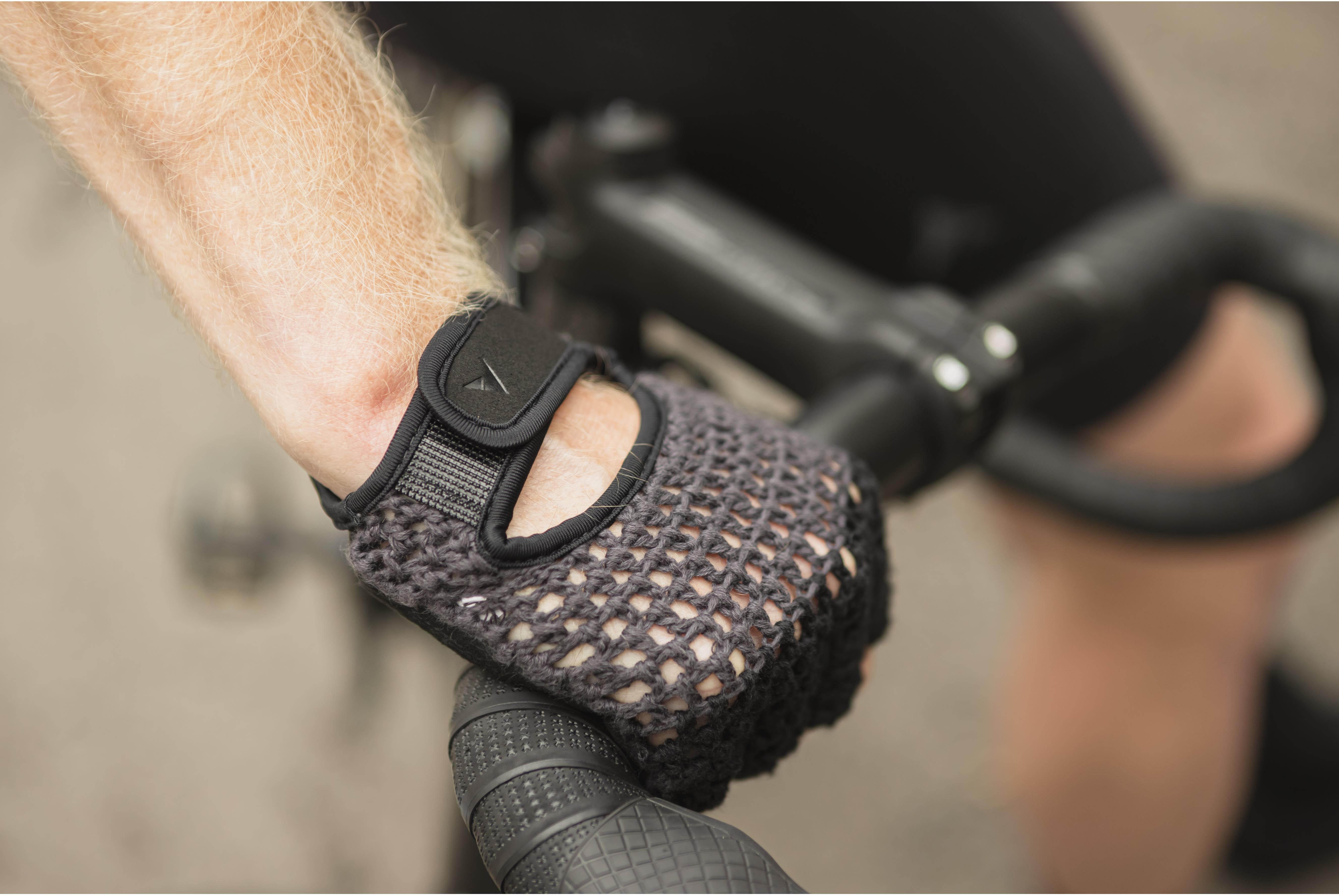 Altura Crochet Unisex Cycling Mitts Carbon