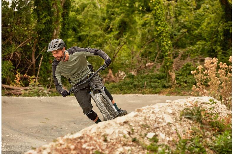 Altura Ridge Performance Men's Long Sleeve Jersey Altura Ridge Performance Men's Long Sleeve Jersey