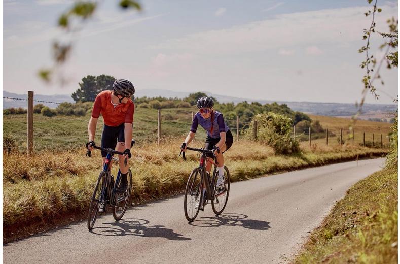 Altura Icon Men's Cycling Bib Shorts, Black Altura Icon Men's Cycling Bib Shorts, Black