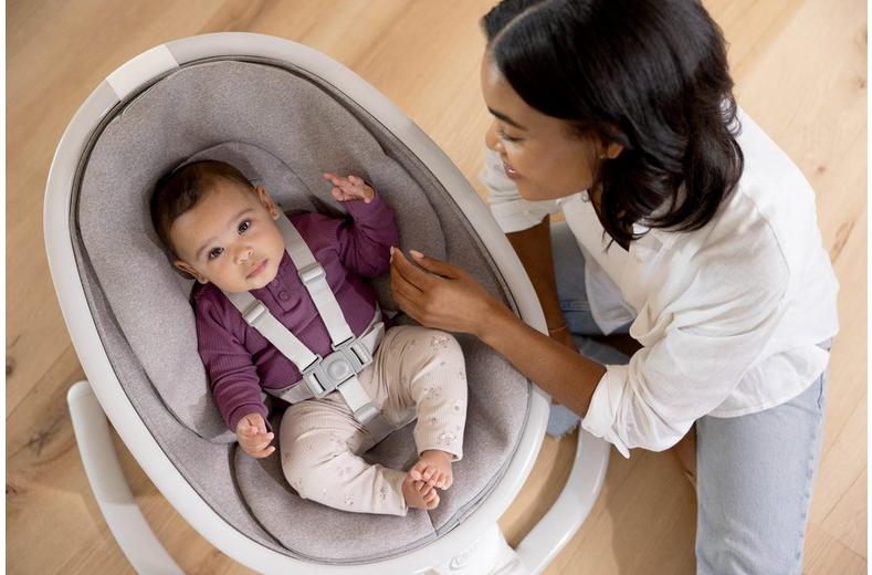 Graco Sway 'n Grow 3-in-1 Bluetooth Soother - Heather Graco Sway 'n Grow 3-in-1 Bluetooth Soother - Heather