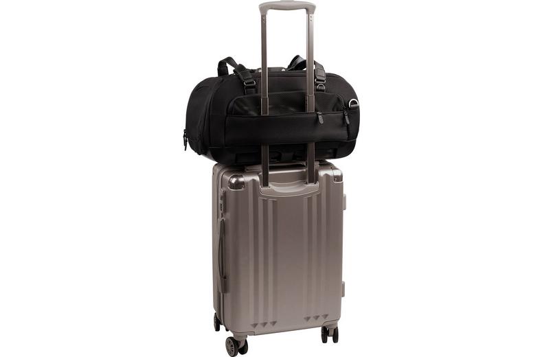 Tavo Dupree Cat & Small Dog Carrier & Car Seat with built in ISOFIX - Onyx Tavo Dupree Cat & Small Dog Carrier & Car Seat with built in ISOFIX - Onyx