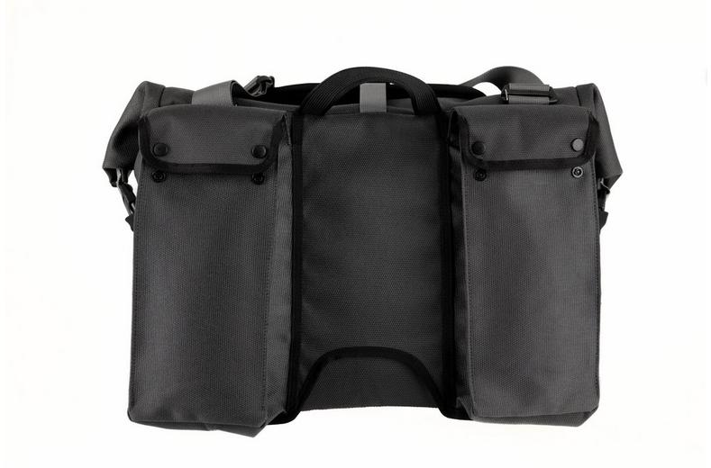 Brompton Borough Roll Top 28 Litres - Dark Grey Brompton Borough Roll Top 28 Litres - Dark Grey