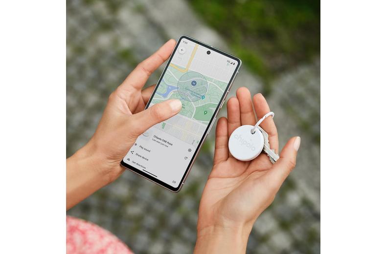 Chipolo ONE Point with 'Google's Find My Device' Chipolo ONE Point with 'Google's Find My Device'