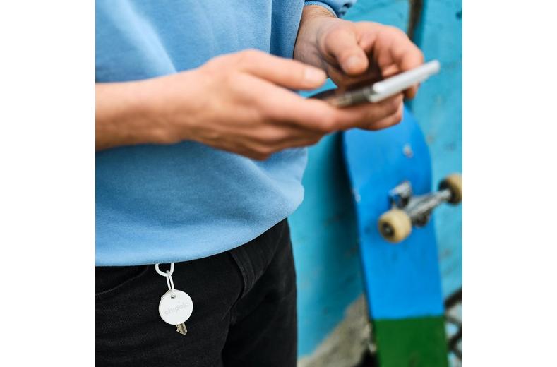 Chipolo ONE Point with 'Google's Find My Device' Chipolo ONE Point with 'Google's Find My Device'