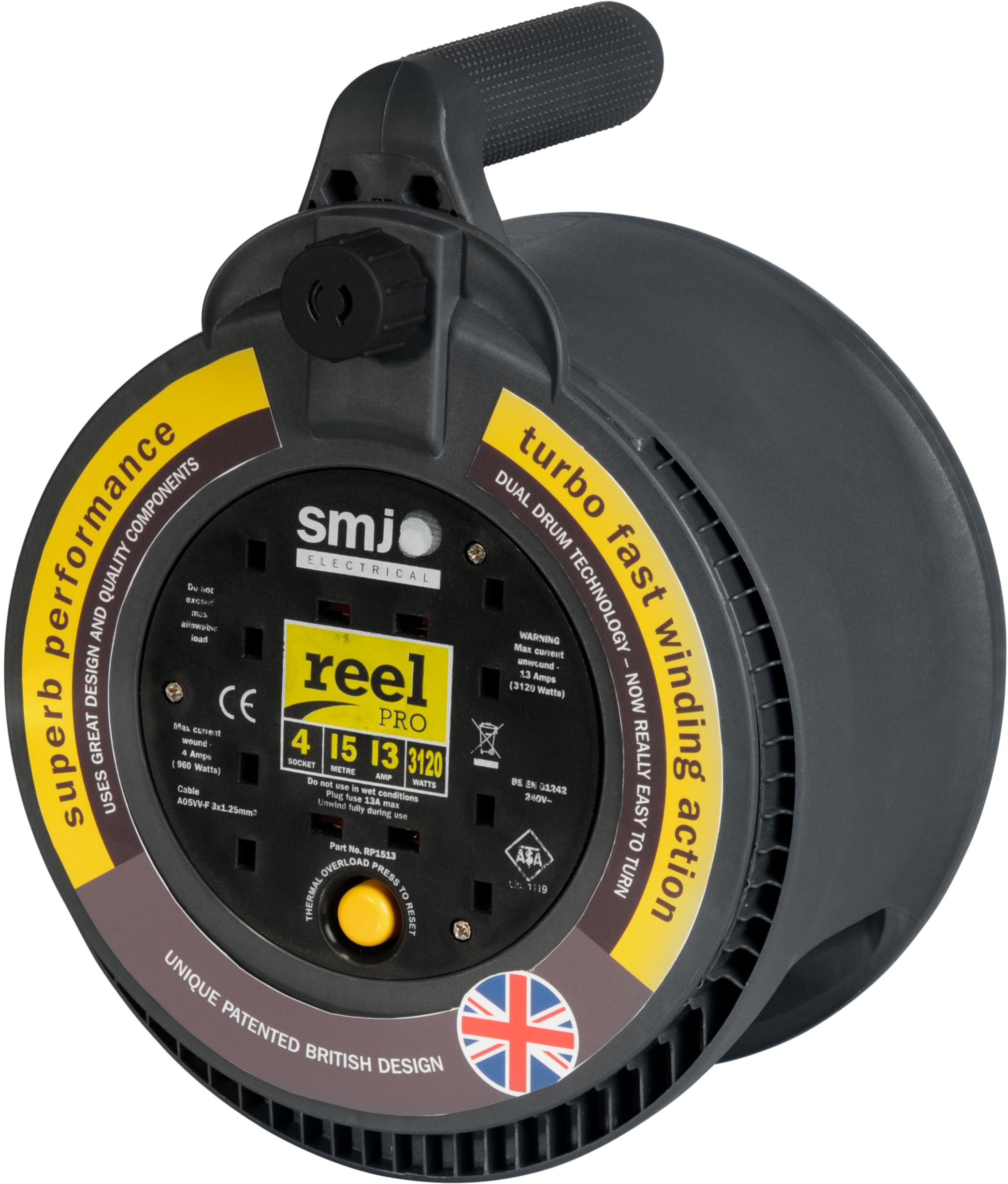 SMJ 15m 13A Reel Pro 4 Socket Cable Reel Halfords UK