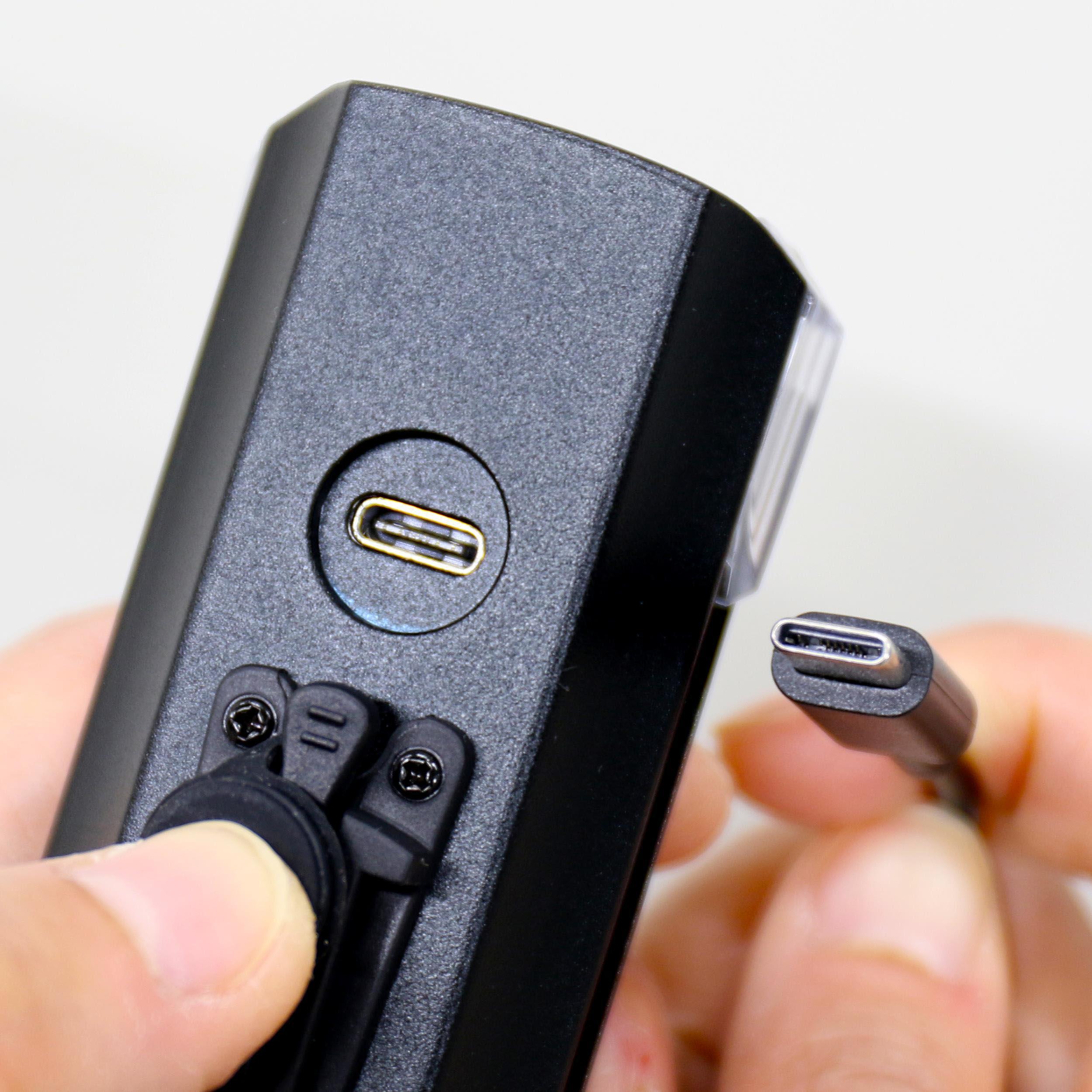 Cateye AMPP 2200 Front Bike Light