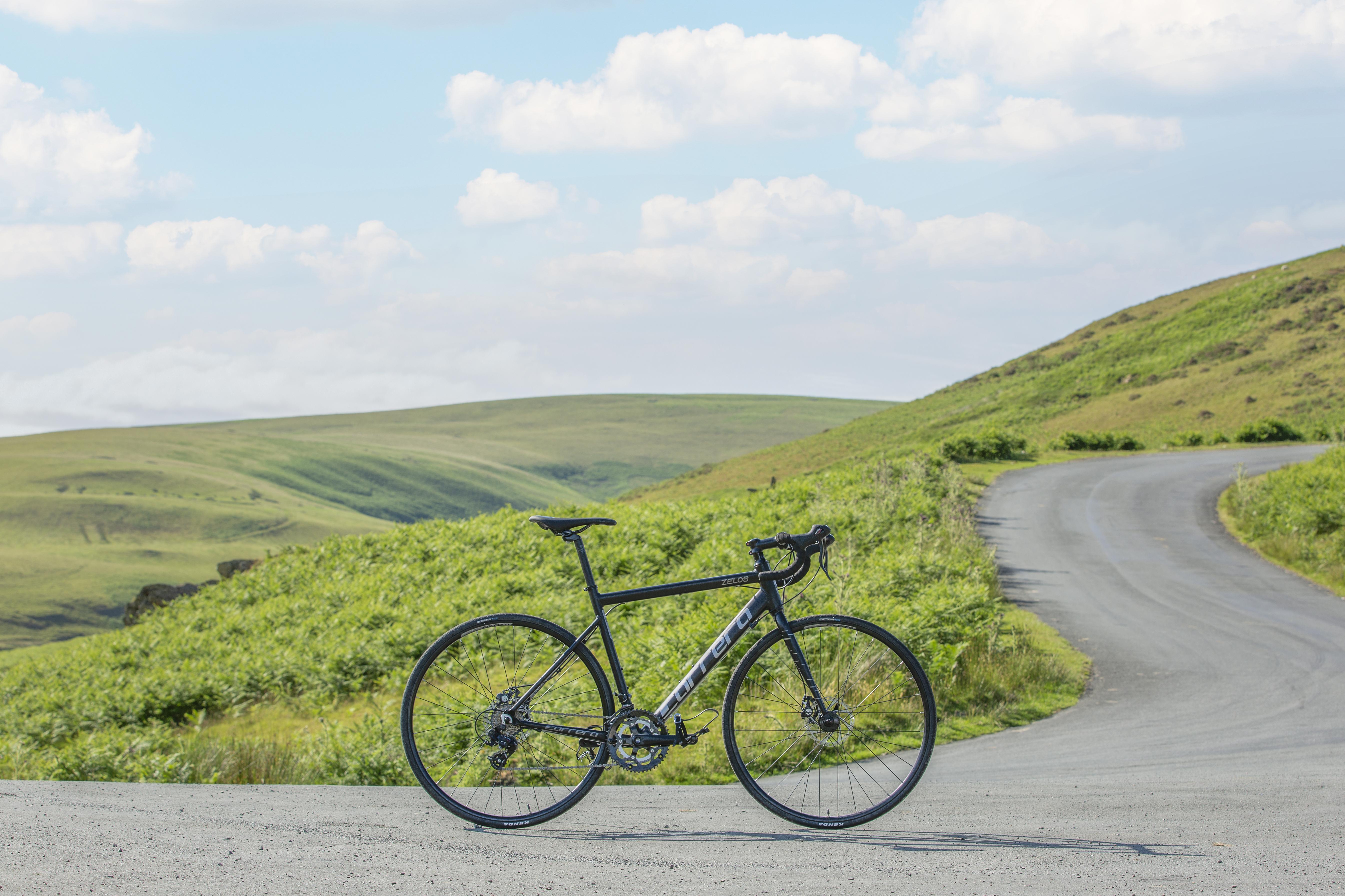 Carrera Zelos Mens Road Bike - Black - S, M, L Frames