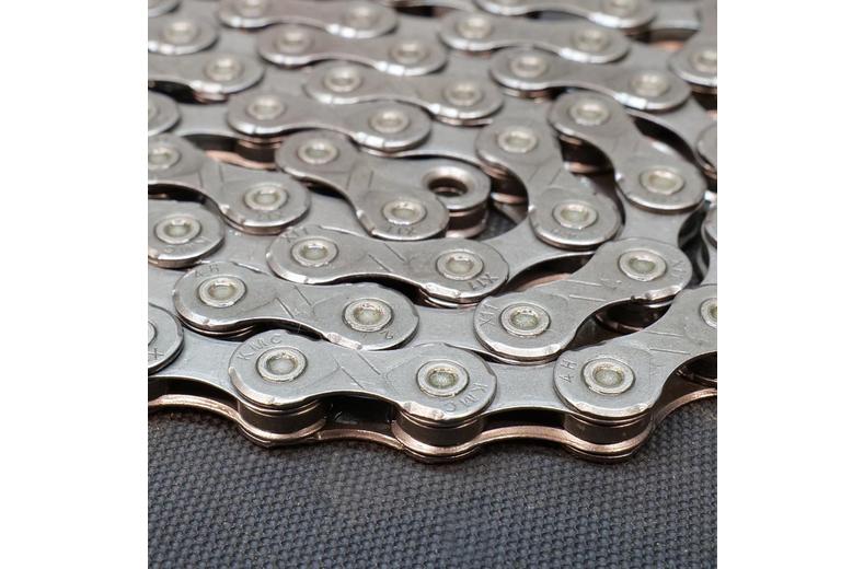 KMC X11 11 Speed Chain, Grey 122L KMC X11 11 Speed Chain, Grey 122L