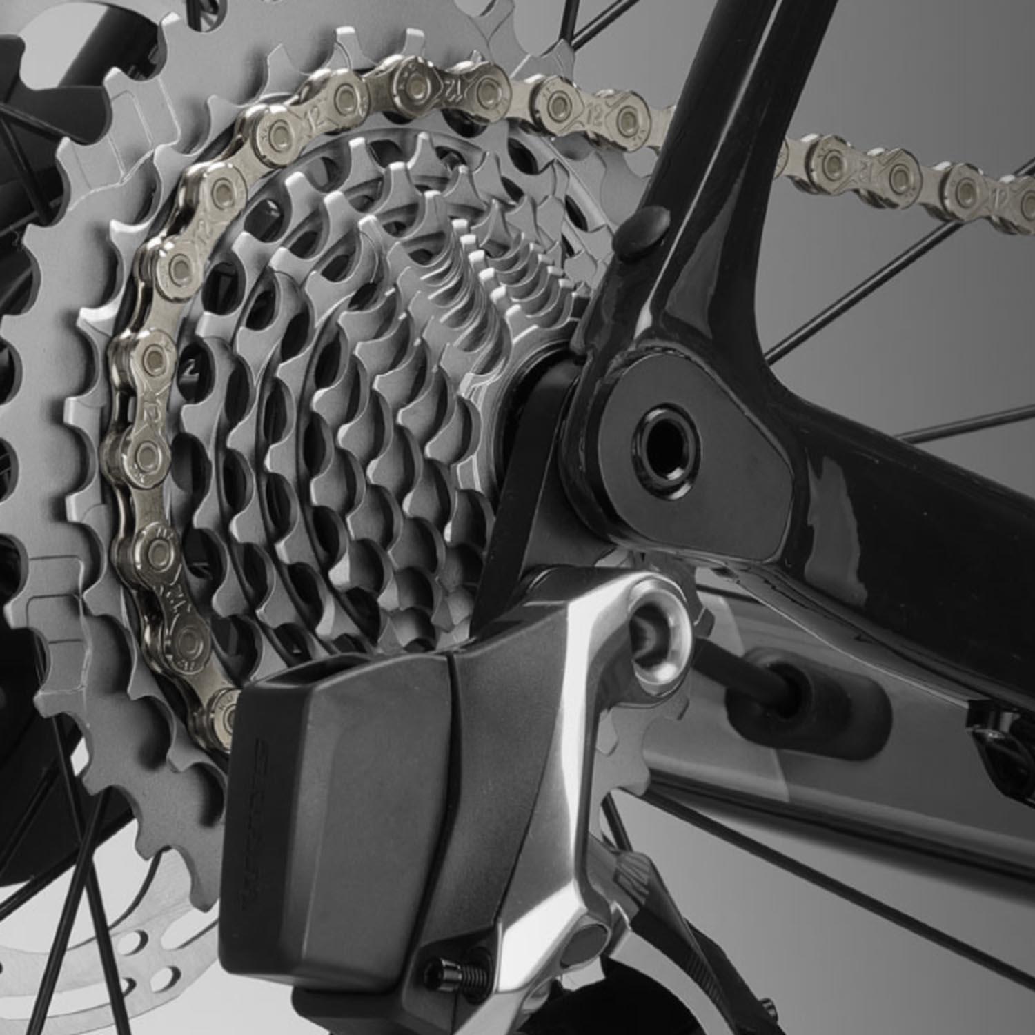 KMC X9 9 Speed Chain, Grey 122L