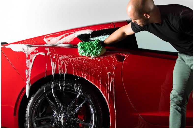 Turtle Wax Hybrid Solutions Ceramic Wash and Wax 1.42L Turtle Wax Hybrid Solutions Ceramic Wash and Wax 1.42L