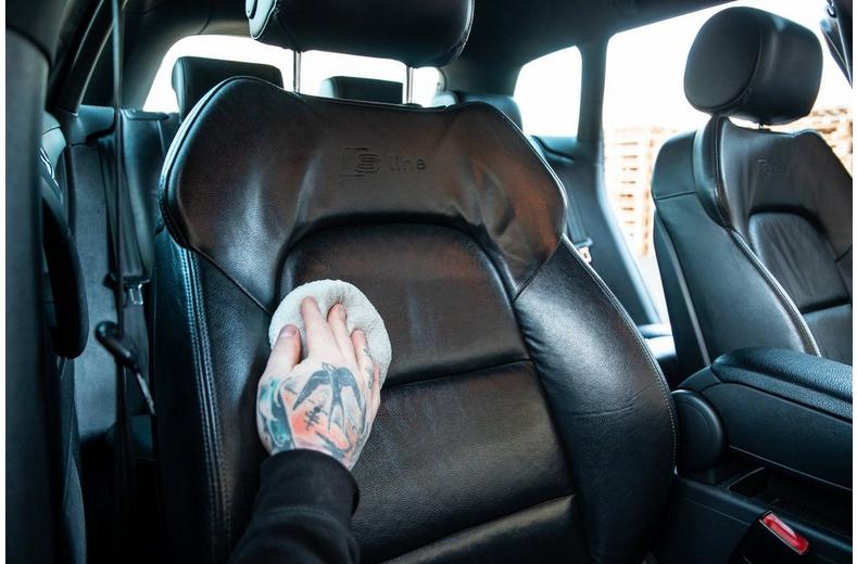 Meguiar's Ultimate Leather Detailer 473ml Meguiar's Ultimate Leather Detailer 473ml