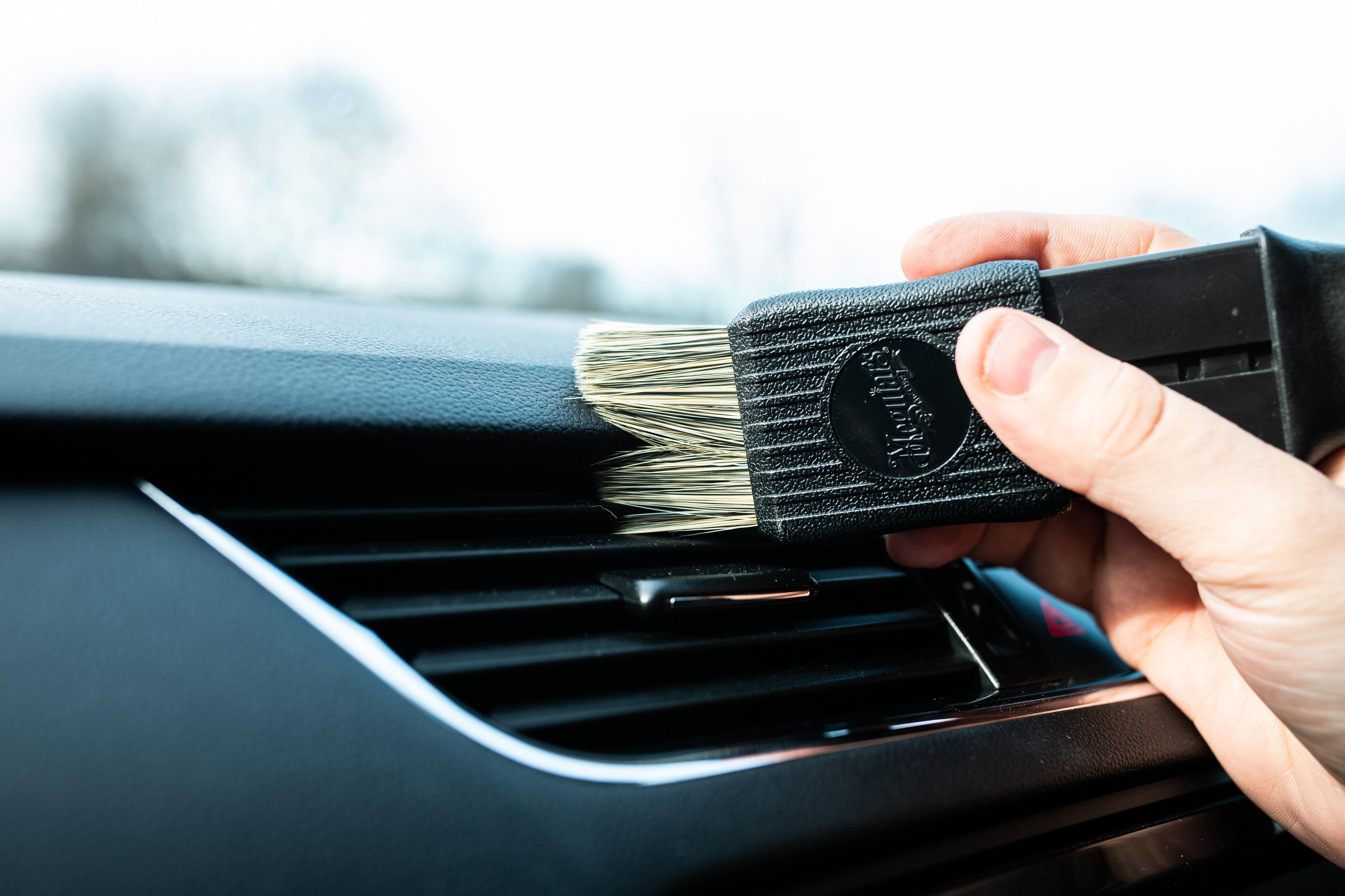 Meguiar's Dash and Trim Interior Brush