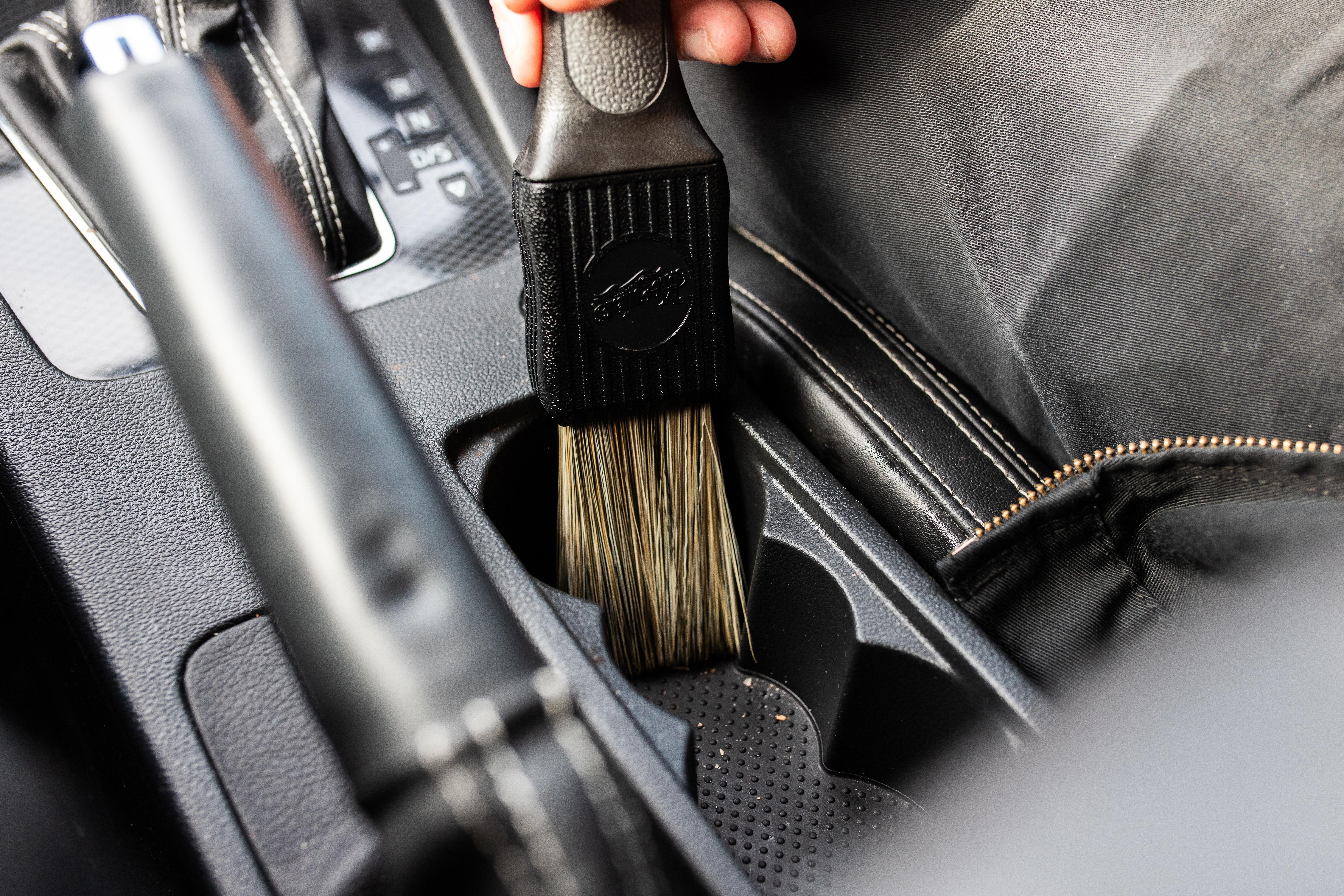 Meguiar's Dash and Trim Interior Brush