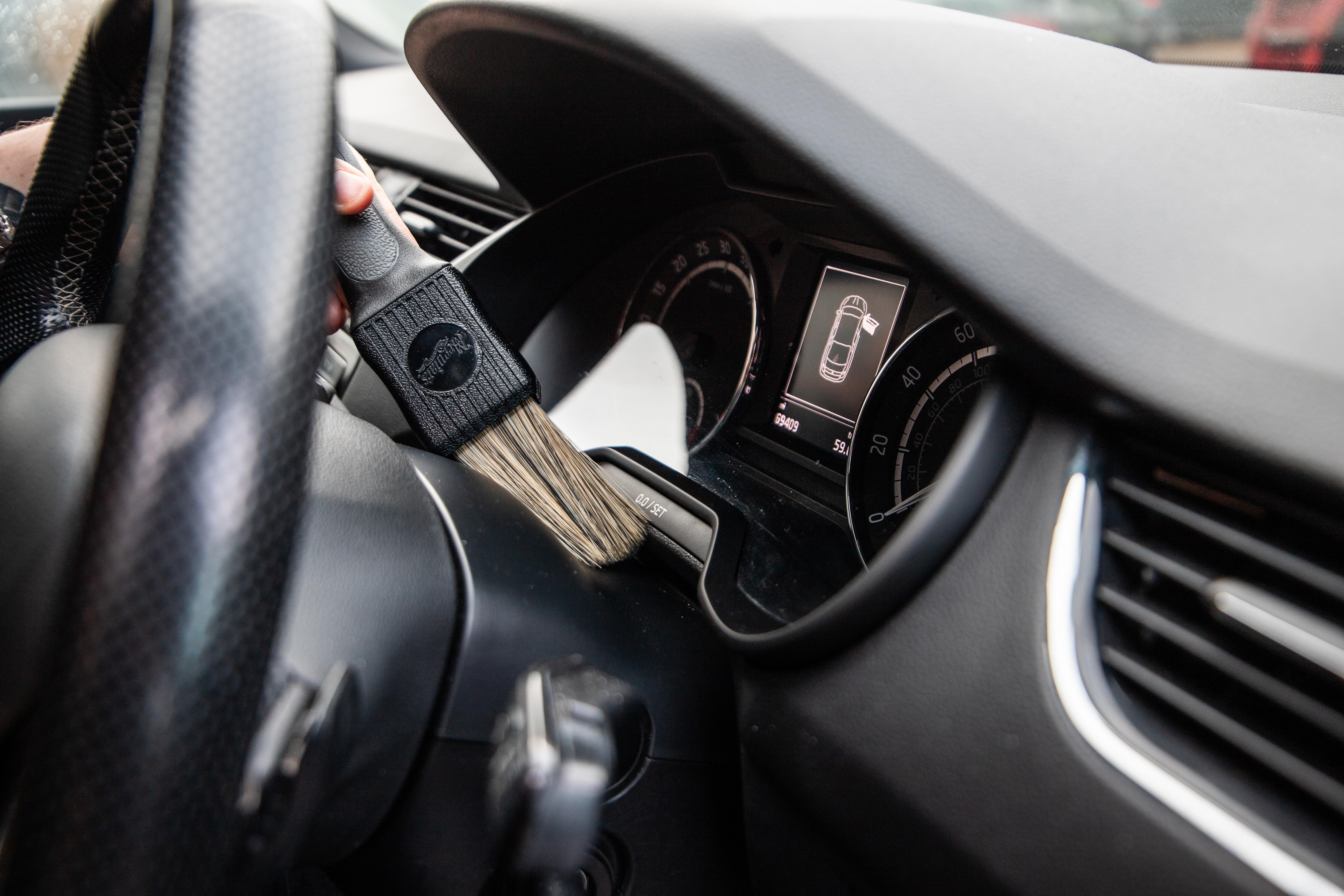 Meguiar's Dash and Trim Interior Brush