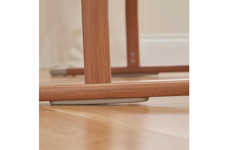 Tutti Bambini ZiZee Crib - Walnut/Ecru Tutti Bambini ZiZee Crib - Walnut/Ecru