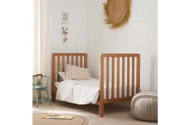 Tutti Bambini Malmo Cot Bed Changer and Mattress - Oak Tutti Bambini Malmo Cot Bed Changer and Mattress - Oak