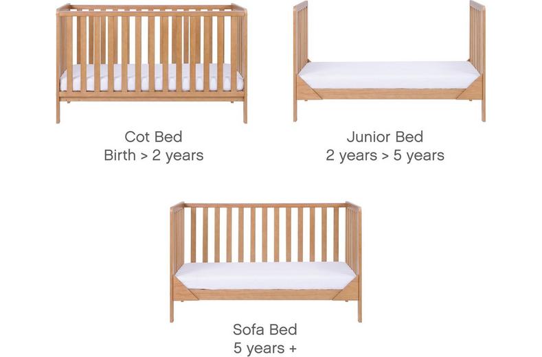Tutti Bambini Malmo Cot Bed Changer and Mattress - Oak Tutti Bambini Malmo Cot Bed Changer and Mattress - Oak