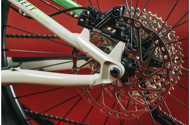 Rock Machine Blizz TRL e90-297 Electric Mountain Bike - M, L, XL Frames Rock Machine Blizz TRL e90-297 Electric Mountain Bike - M, L, XL Frames