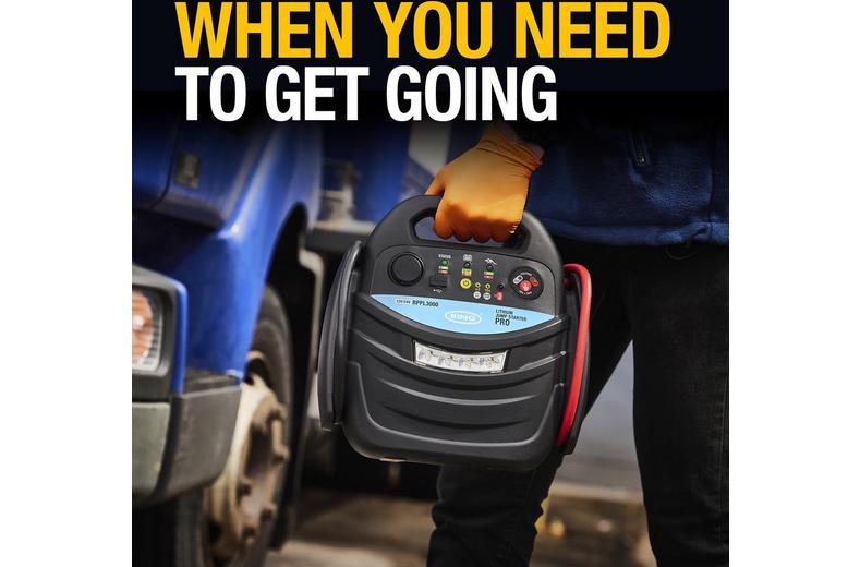 ULTRABOOST PRO 3000 Lithium Jump Starter 12/24V ULTRABOOST PRO 3000 Lithium Jump Starter 12/24V
