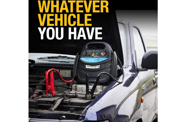 ULTRABOOST PRO 3000 Lithium Jump Starter 12/24V ULTRABOOST PRO 3000 Lithium Jump Starter 12/24V