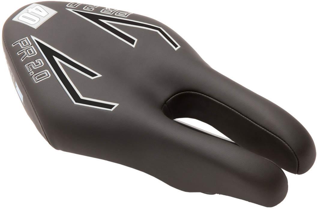 Halfords ISM PR 2.0 Saddle Black | Pricematch, Extra 8% off for BC Members, Free Bike Health Check, Cycle2Work Scheme & 0% APR Finance.