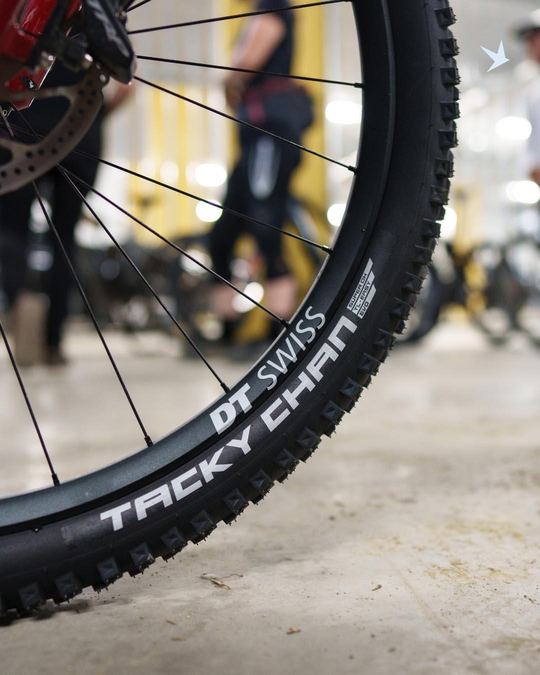 Schwalbe Tacky Chan TLE Folding Tyre, 29x2.40", Super Trail, Soft