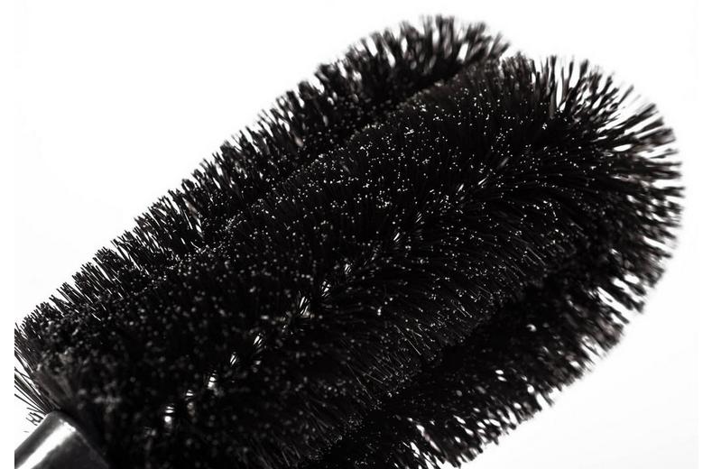 Muc-Off Brush - 2 Prong Muc-Off Brush - 2 Prong